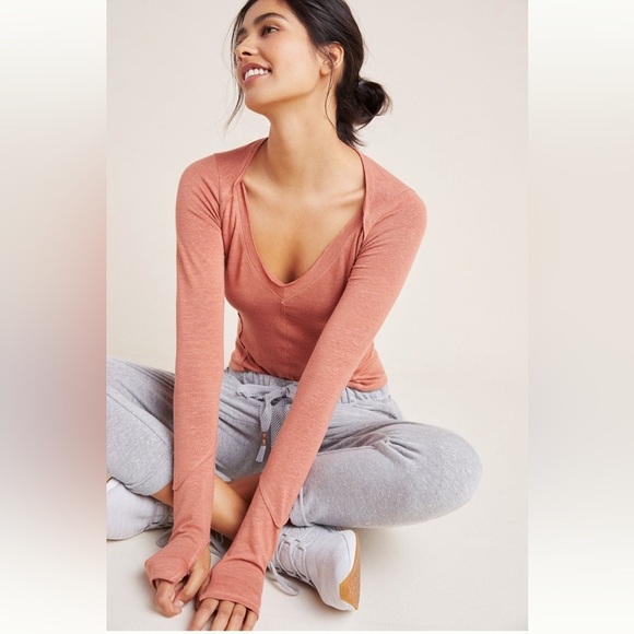 Free People Movement French Clay Affinity Cut-Out Long-Sleeve Tee Top - Picture 1 of 9